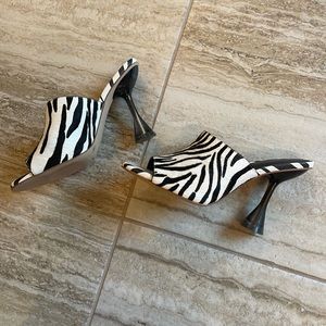 Brand new!! Zebra print heels! So adorable!!’